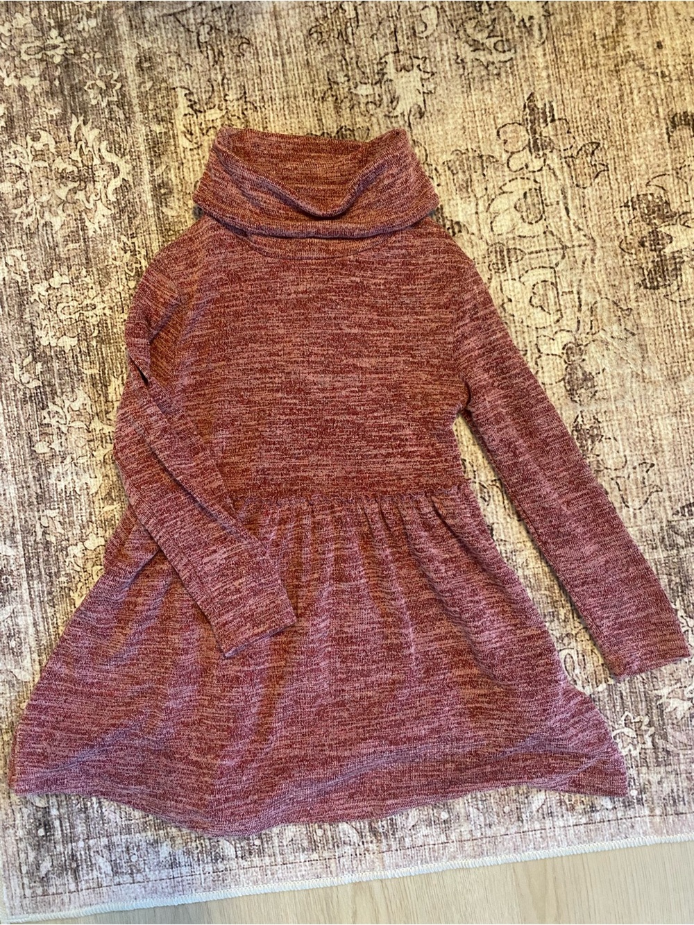 2T burgandy vignette dress